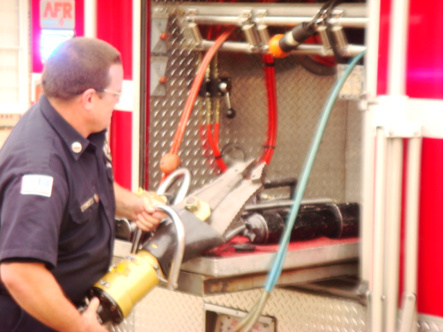 Acadiana Safety Association's Driver's Education Students Discover the "Jaws of Life"